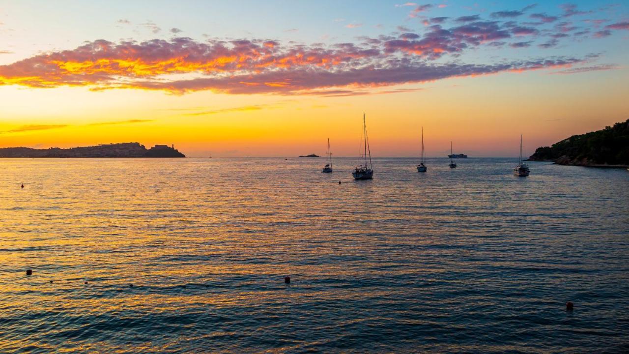 Hotel Villa Ottone Portoferraio Εξωτερικό φωτογραφία