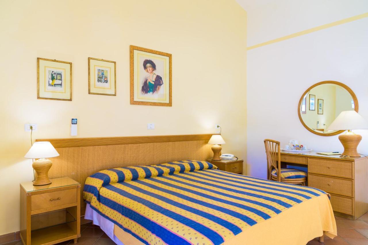 Hotel Villa Ottone Portoferraio Εξωτερικό φωτογραφία